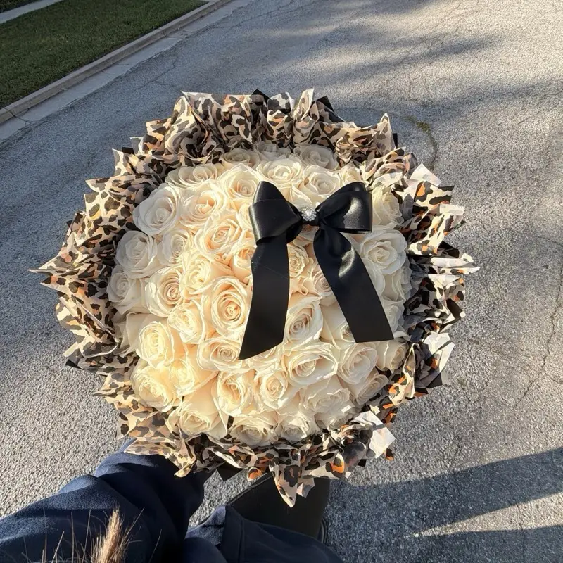 Customized flower bouquet