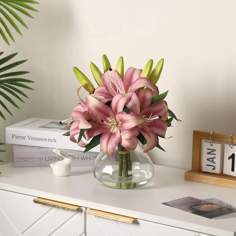 6-Pack Realistic Silk Lilies Artificial Flowers with Glass Vase – Lifelike Faux Lily Bouquet for Home Wedding Office Decor,No Maintenance,Bendable Stems,Ready to Display