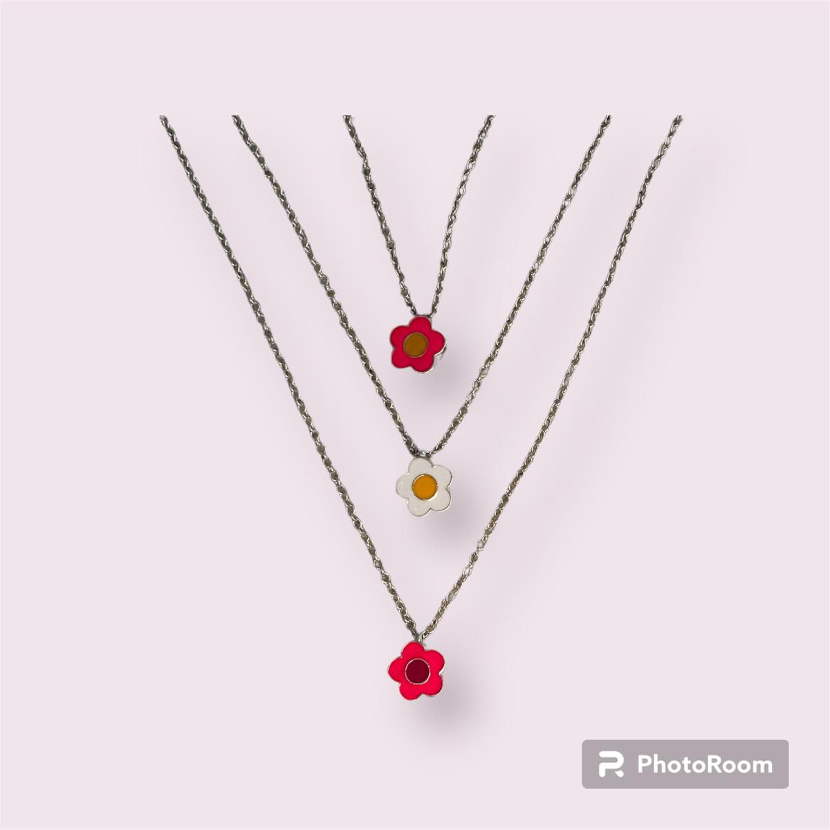 Charm Popz White Daisy adjustable and interchangeable charm necklace