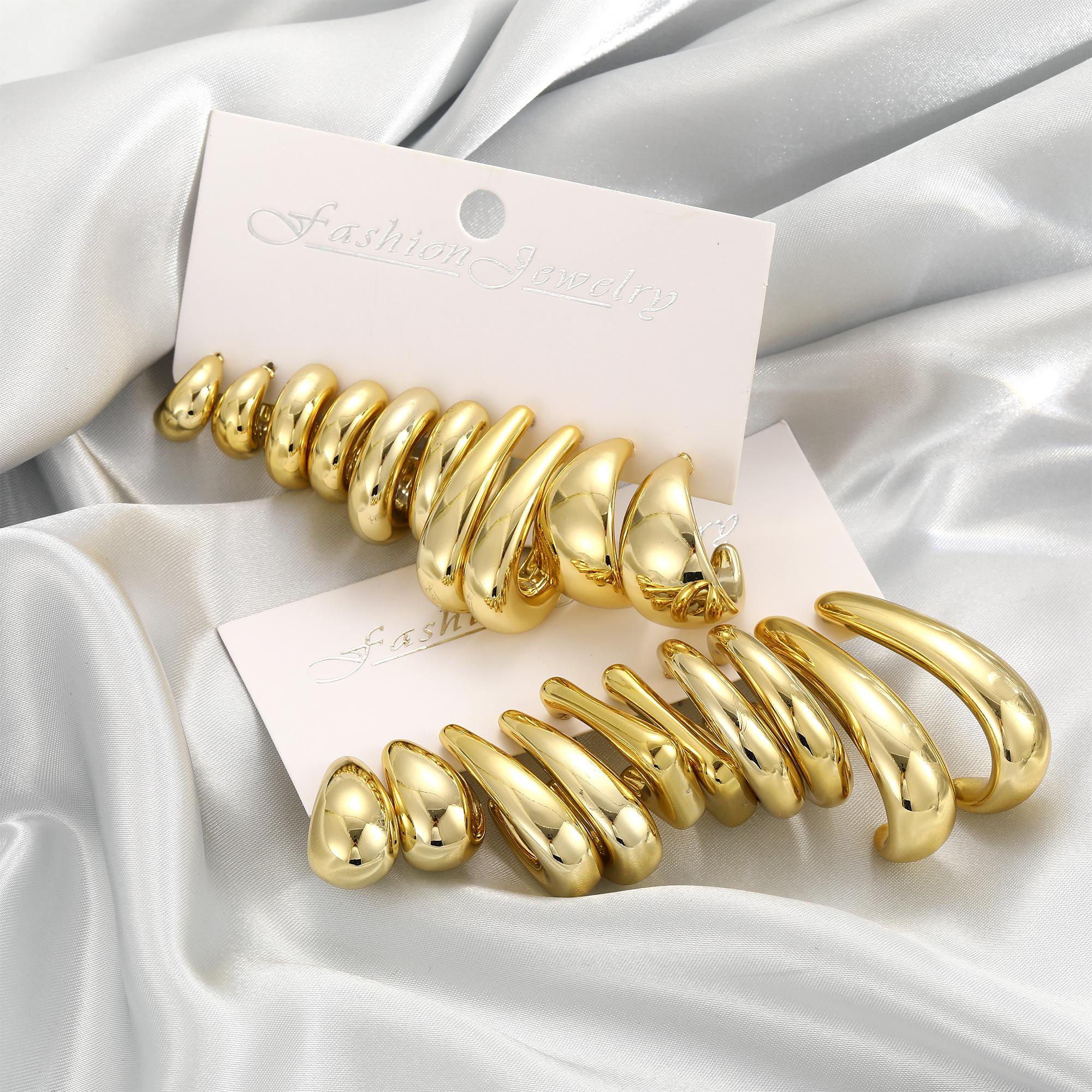 17KM 20 pcs Gold Hoop Earrings Set for Women Multipack, Hypoallergenic Chunky Chain Twisted Hoop Earrings Pack, Fashion Dangle Earrings Jewelry for Gift