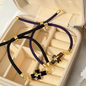 Pulceras ajustables de Cruz