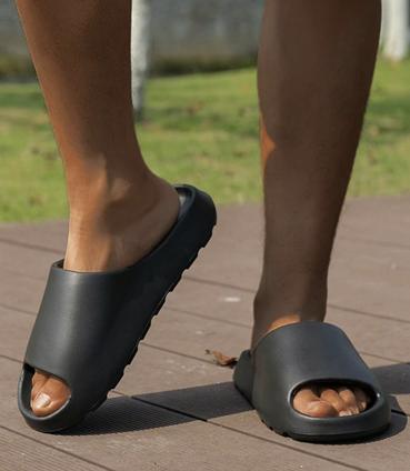 rosyclo Cloud Slides for Women Men - Ultra Soft Thick Sole Pillow Slippers, Non-Slip Lightweight Foam Slippers, Waterproof House Shoes for Shower & Beach rosyclo Cloud Slides for Women Men - Ultra Soft Thick Sole Pillow Slippers, Non-Slip Lightweight Foam Slippers, Waterproof House Shoes for Shower & Beach