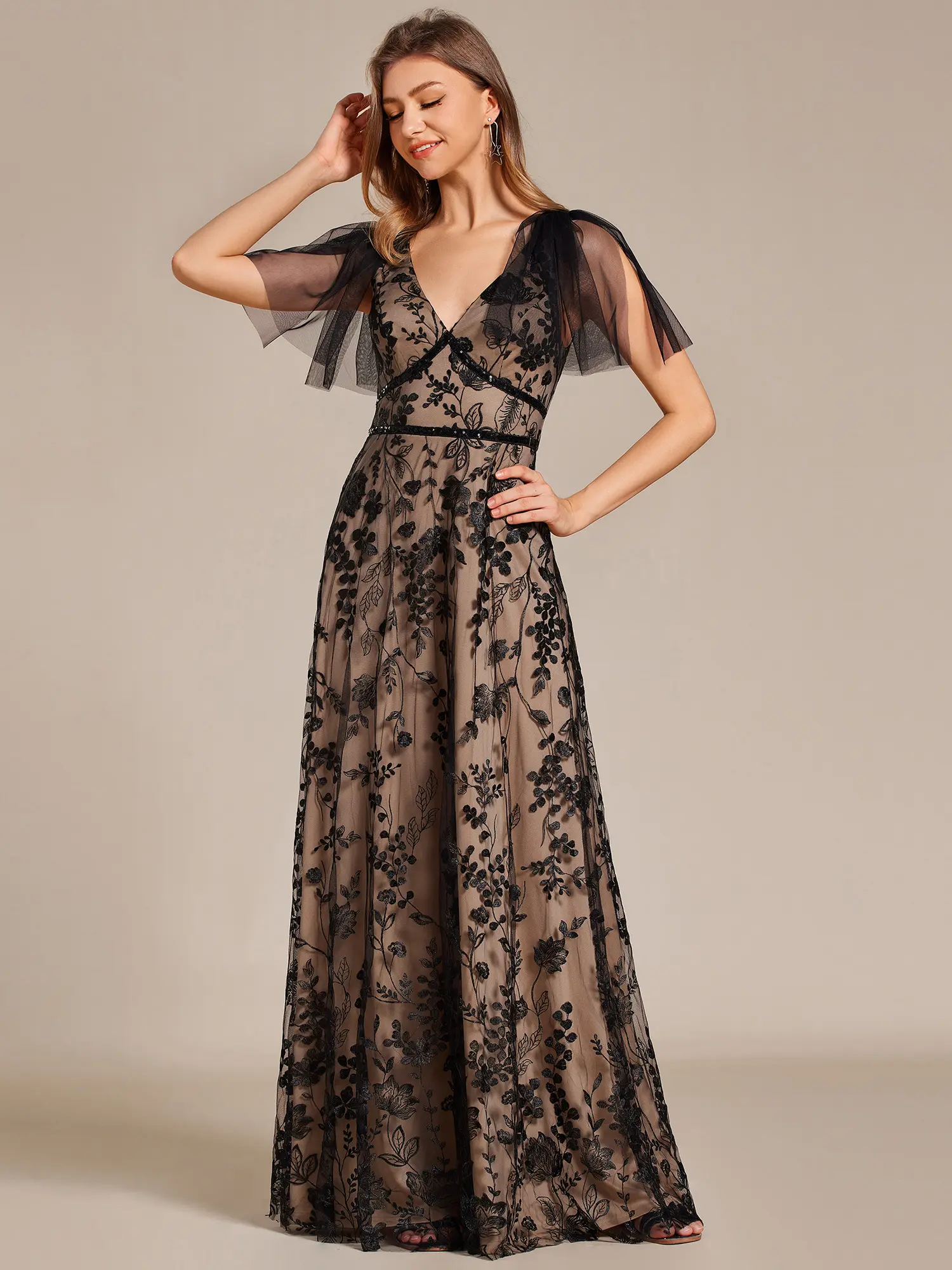 Ever-Pretty Women's Classic Embroidered Mesh Formal Evening Maxi Dress - Lady-Fit, Flutter Sleeves, V-Neck, Premium Breathable Fabric, Hidden Zip Closure, Retro Chic Style, Wedding Guest Dress 02224
