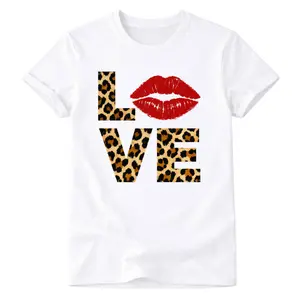 Fashion Forward Love Lips Tee – Leopard Print Graphic T-Shirt for Statement Style