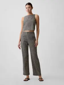High Rise Linen-Blend Straight Crop Pants Color Black Gingham