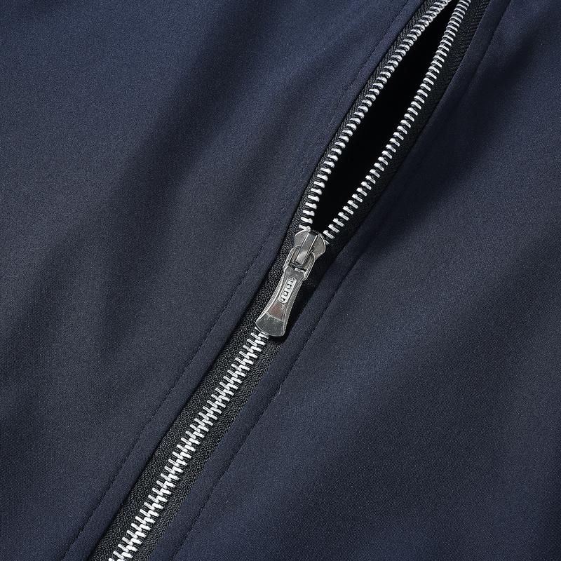 Men's lightweight casual jacket with sports slim fit zipper, stand collar, long sleeves, and zipper pockets, durable polyester fabric suitable for spring/autumn outdoor training, gym workouts, and casual wear, featuring a stylish minimalist design