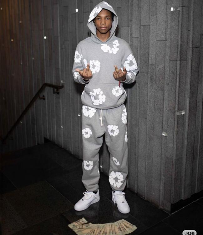 Denim Tears 2026 Women's Hoodie Set Cotton Foam Print Sweatpants Distressed American High Street Casual Sweatshirt Plus Size Black Short Sleeve Long Loose Fit Y2K Unisex 2-Piece Set Top Trouser Suits Denim Tears 2026 Women's Hoodie Set Cotton Foam Print Sweatpants Distressed American High Street Casual Sweatshirt Plus Size Black Short Sleeve Long Loose Fit Y2K Unisex 2-Piece Set Top Trouser Suits