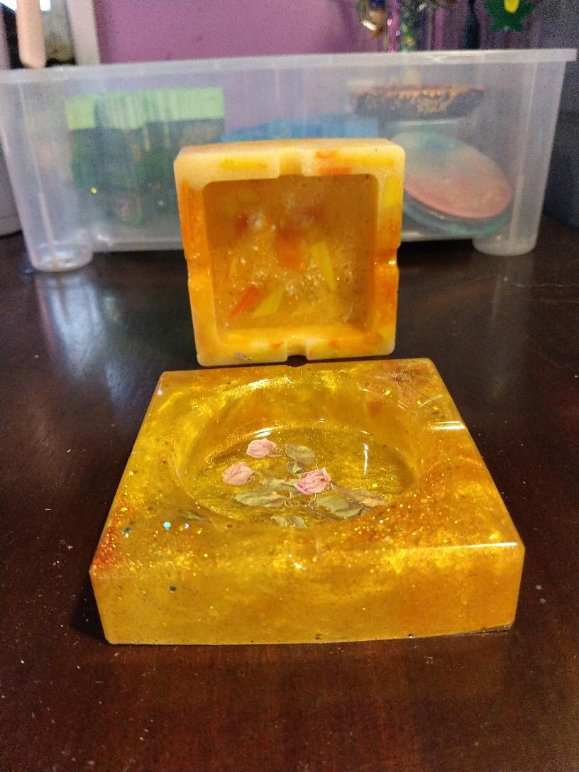 square ashtrays/candle holder/storage container