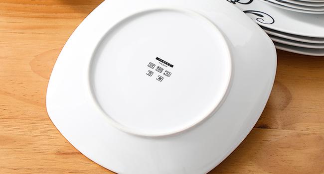 VEWEET Zoey 18/24-Piece Dinner Set Ivory White Black Decals Porcelain Combination Sets, Stackable Porcelain Plate Sets Service for 6 Winter Holiday