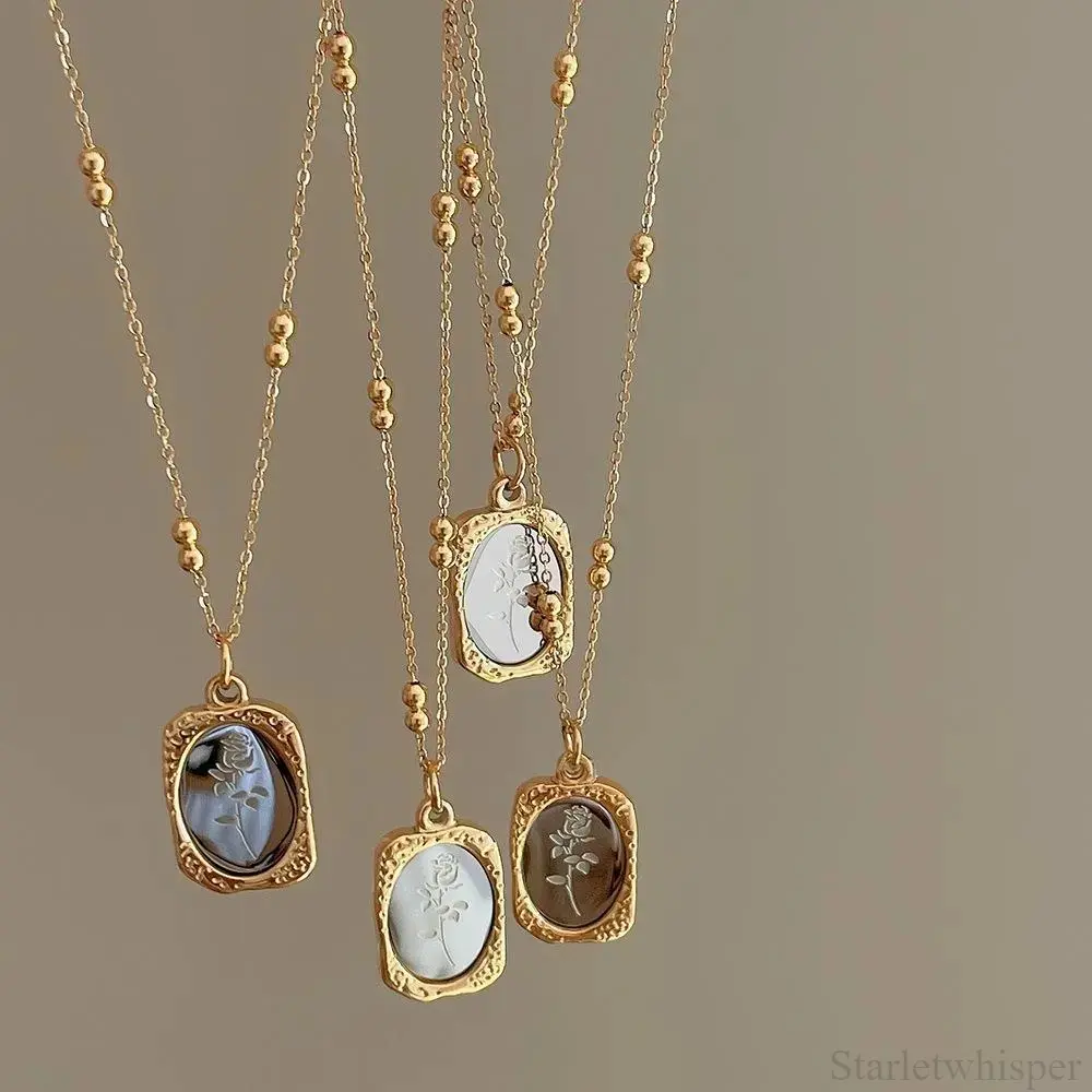Titanium Steel Magic Mirror Rose Flower Pendant Necklace - Retro French Embossed Square Clavicle Chain, Elegant Gold Pendant with Antique Gold Border, Beaded Chain Glow Women's Jewelry, Ideal Anniversary Gift, Elegant Necklace