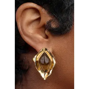 Sculpted Gold Amber Stone Earrings