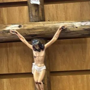 Cristo Rustico Chico Religious Decor