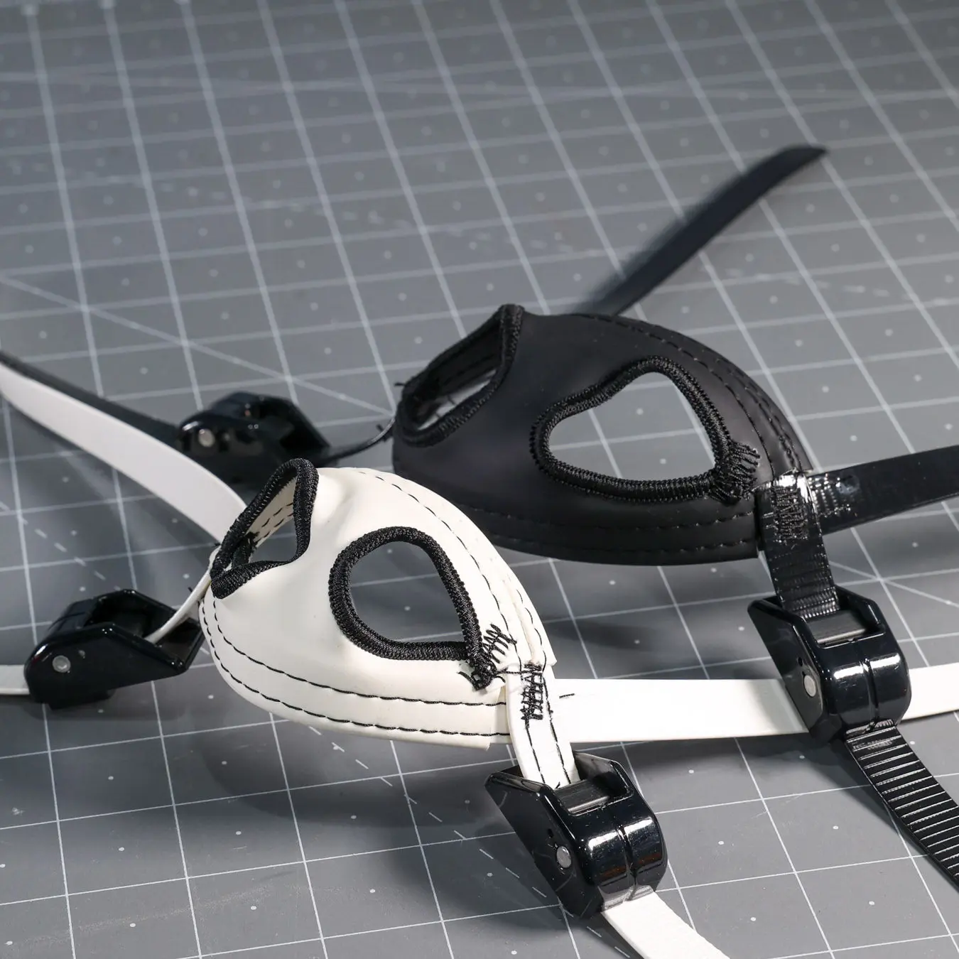 Hard Cup Football Chinstrap for SpeedFlex Helmets - Cam-Loc Quick Adjust System with Soft Cup, 1 Size Fits Most, One Size