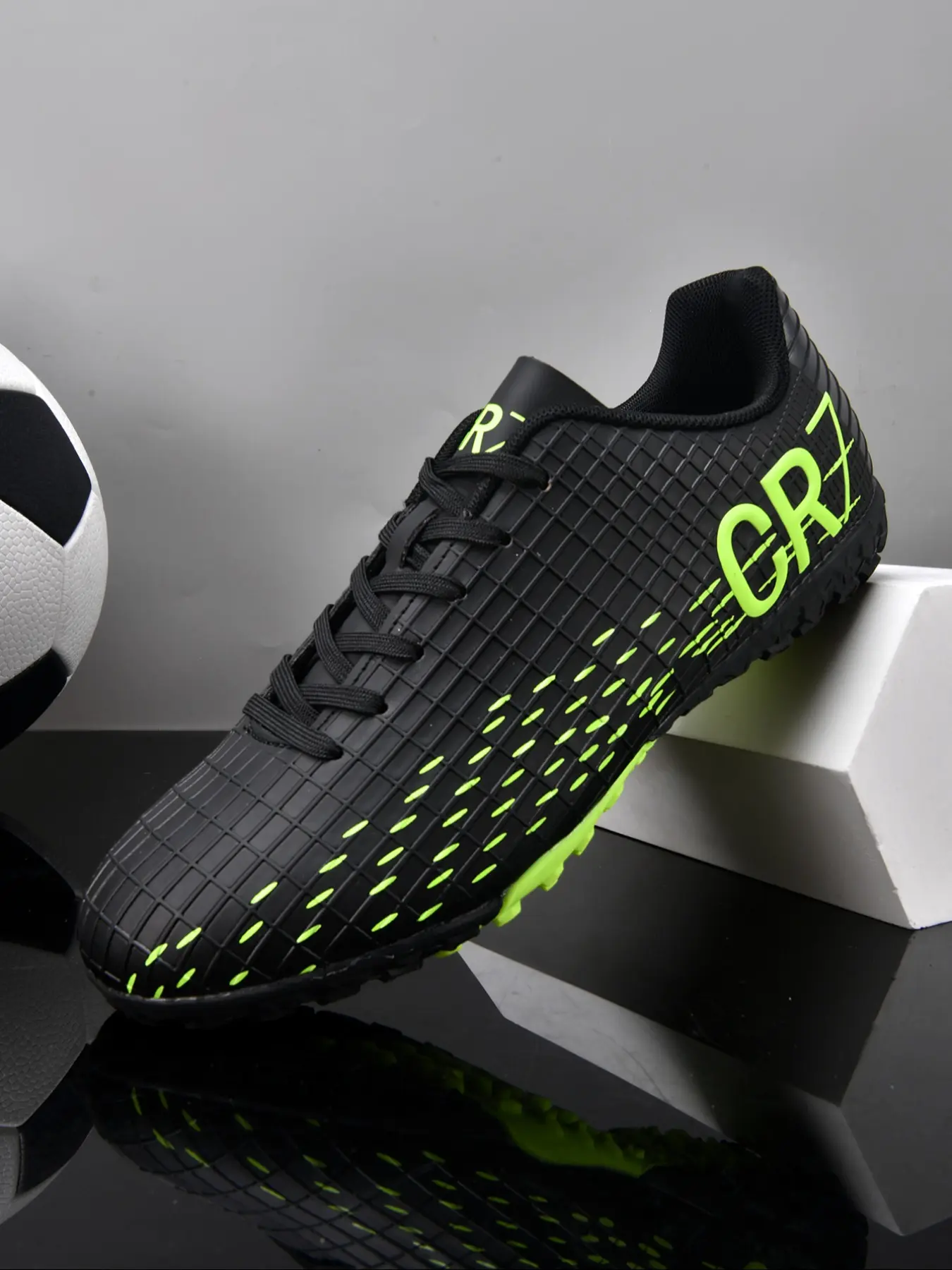 Unisex's High Top Football Shoes, Breathable Comfortable Football Cleats, Football Training Shoes, Football Boots for All Seasons, Soccer Shoes, Sports Football Shoes