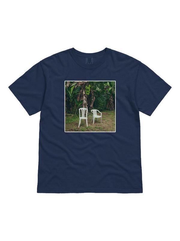 debi tirar mas fotos album cover T-Shirt