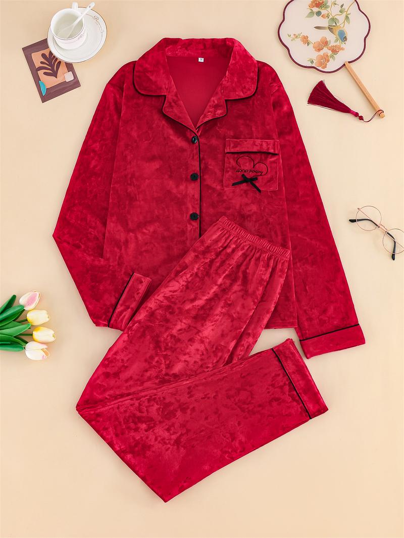 PAJAMAS Long Sleeve Red Velvet Pajama Set with Button Front and Pocket for Cozy Nightwear PAJAMAS Long Sleeve Red Velvet Pajama Set with Button Front and Pocket for Cozy Nightwear