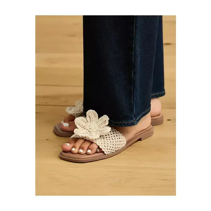 AE Crochet Flower Sandal