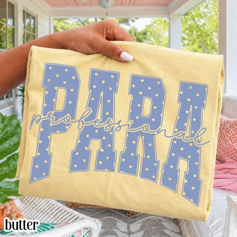 Paraprofessional Comfort Colors Shirt Blue Polka Dots PARA Tee Cottagecore Aesthetic Para TShirt Teacher Aide Gift Para Staff T-Shirt