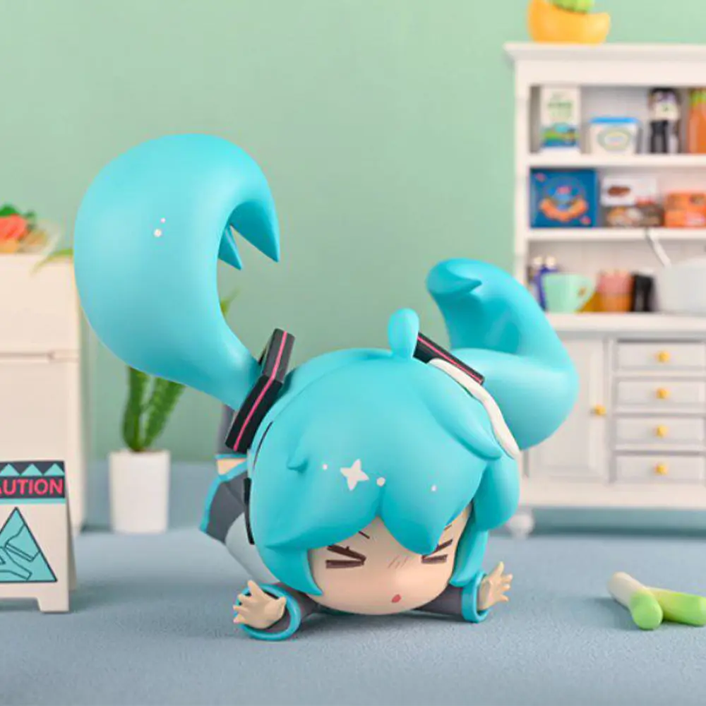 “Falling Hatsune Miku” Blind Box Girl Birthday Gift Figure