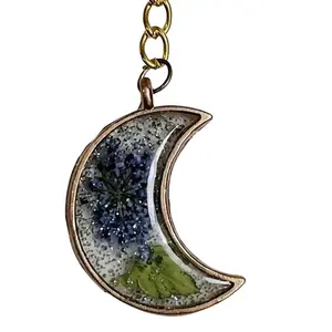 Silvermoon Floral Keychain