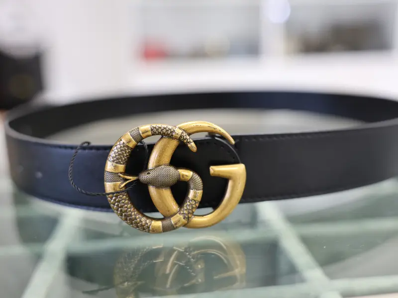 Gucci Black Leather Belt with Antiqued Gold Serpent Double G Buckle Black/Gold Gucci Double G Snake Belt 36 Waist | eBay main image 3