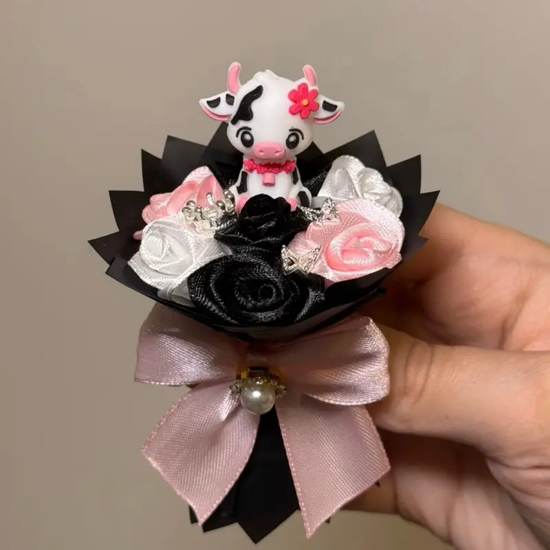 Mini Cow Vaquita Eternal Rose Bouquet