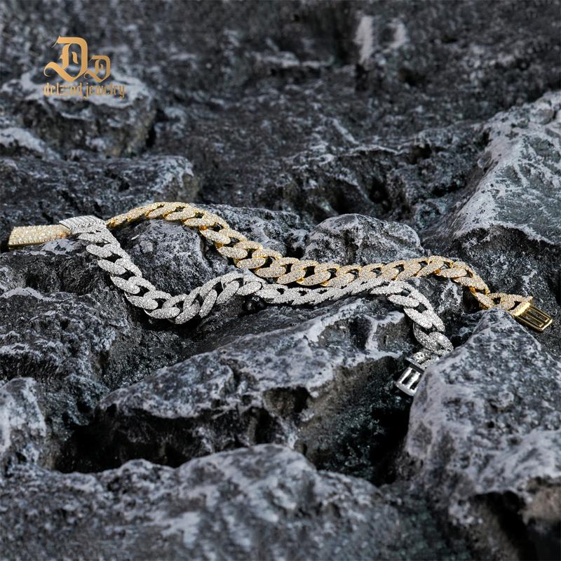 Delzzad (MSG.01) 14K Gold-Plated Hip Hop Bling Cuban Bracelet Necklace Chain VVS Synthetic Moissanite S925 Unisex Sparkle Cuban Chain Perfect for Any Occasion & Everyday Wear Birthday Anniversary Christmas Gifts