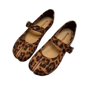 Women's Spring 2026 Suede Mary Jane Ballet Flats, Comfortable Casual Daily Wear Shoes Tabi Mary Jane Flats Non-Slip Sole