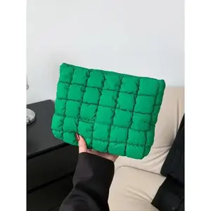 Solid Color Quilted Design Clutch, Vintage Chic Purse Women, Makeup Bag, Large Capacity Travel Storage Bag with Zipper, Portable Travel Storage Bag for Women & Girls Makeup Bag, Pouch, Plain Color Purse Women