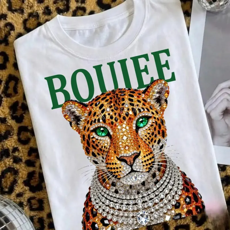 comfy Vintage Leopard Print Shirt, Glam Fashion Graphic Tee, Trendy Animal Print T-Shirt,Boujee Diamond Bling Leopard Head Graphic T-Shirt, Women’s White Luxury Aesthetic Short Sleeve, Rhinestone Effect Boujee Leopard Casual Tee, Glam Fashion Top