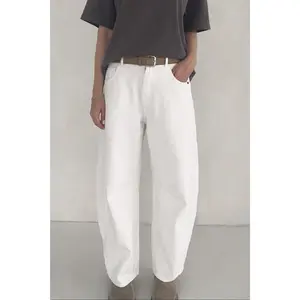 Nora Lightweight Cotton Barrel Jeans in White