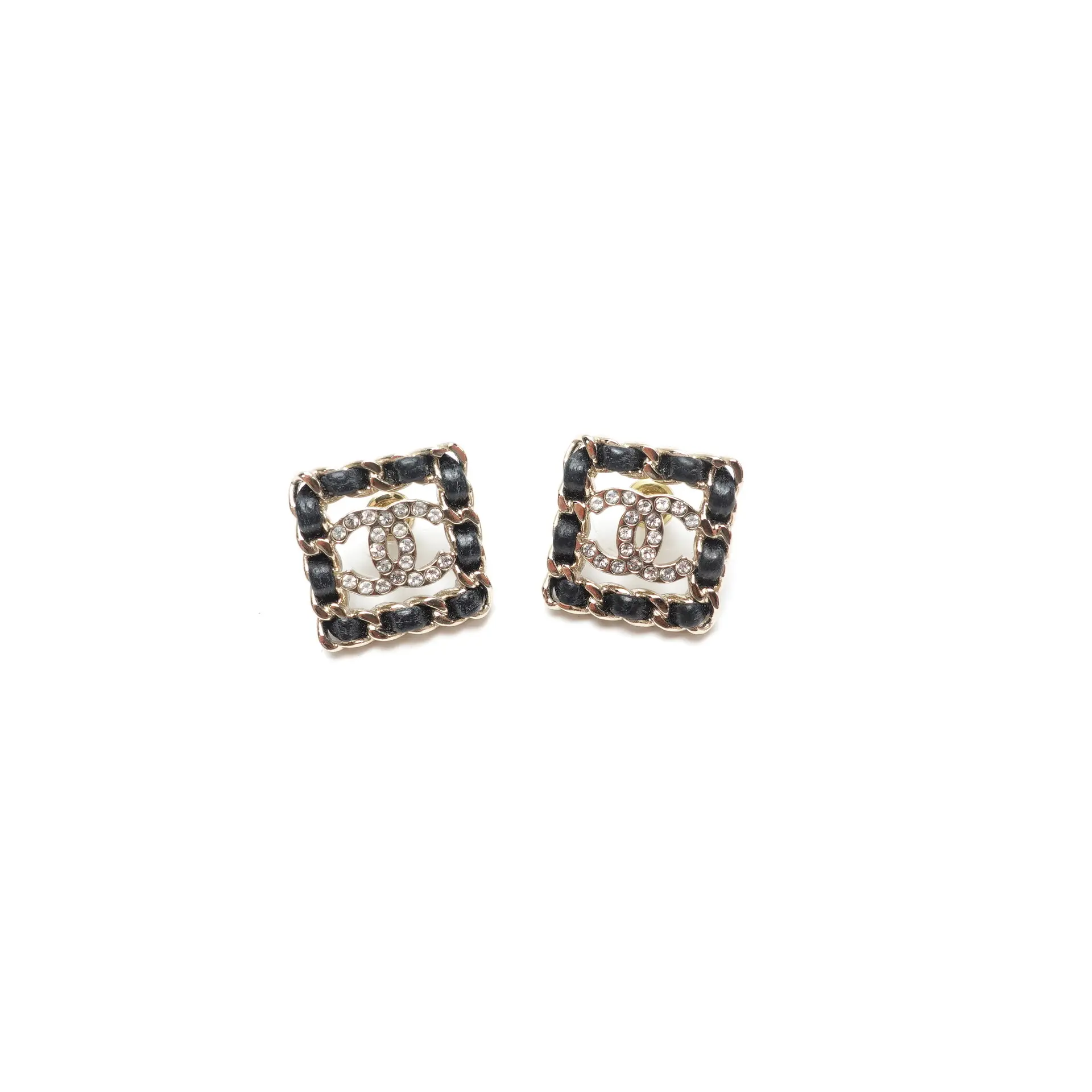 Pre-owned Chanel Gold Tone Metal CC Earrings T10439424