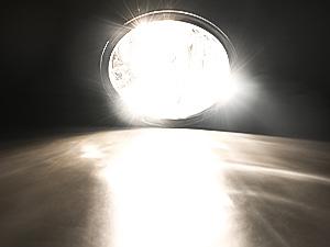 Nilight Fog Lights Assembly Compatible with 2001 2002 2003 2004 2005 2006 2007 Toyota Sequoia 2000-2006 Tundra(NOT fit steel front bumper models) w/9006 12V 51W Bulbs Clear Lens