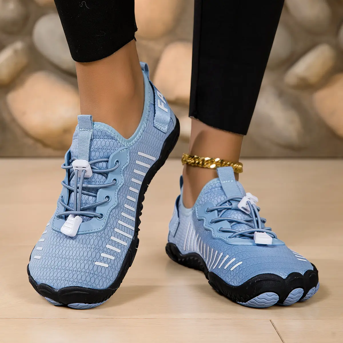 Women's Outdoor Beach Shoes,Fitness,Snorkeling and Trekking, Quick-Drying Lightweight Water Shoes for Rafting and Trekking, Cut-Resistant Barefoot Socks with Fashion Vertical Striped Design, Fabric Upper, Lightweight Soft Sole, Stylish and Versatile Blue