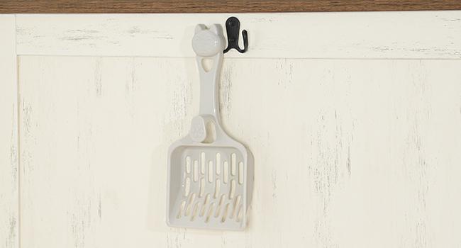 HOOBRO Large Hidden Litter Box Furniture, Litter Box Enclosure with Charging Station and Hooks, Automatic Litter Box Cabinet with Storage Top, Engineered Wood, for Living Room, Cloud White and Walnut