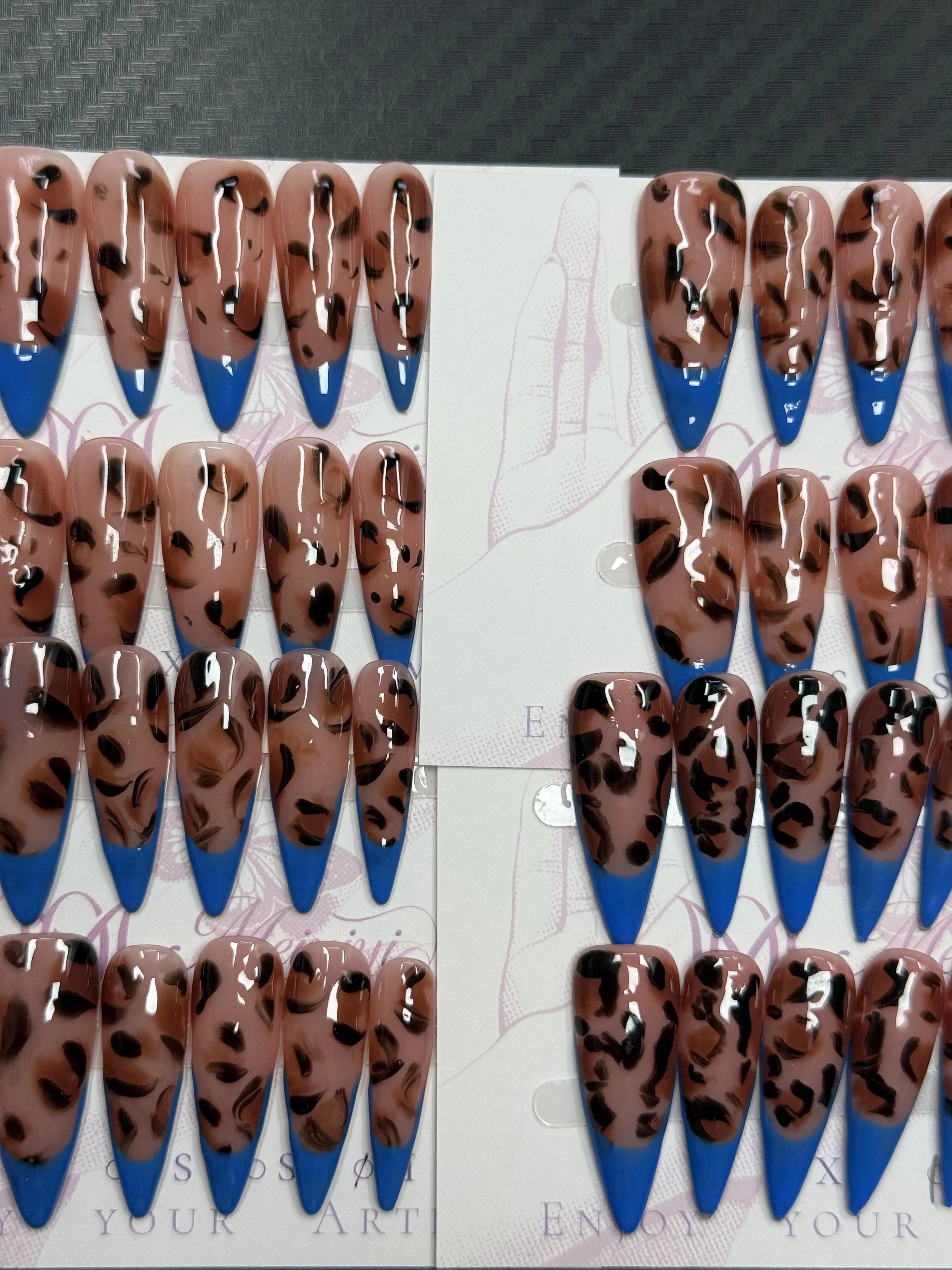 Lucy(10697)gc.Cheetah print nails