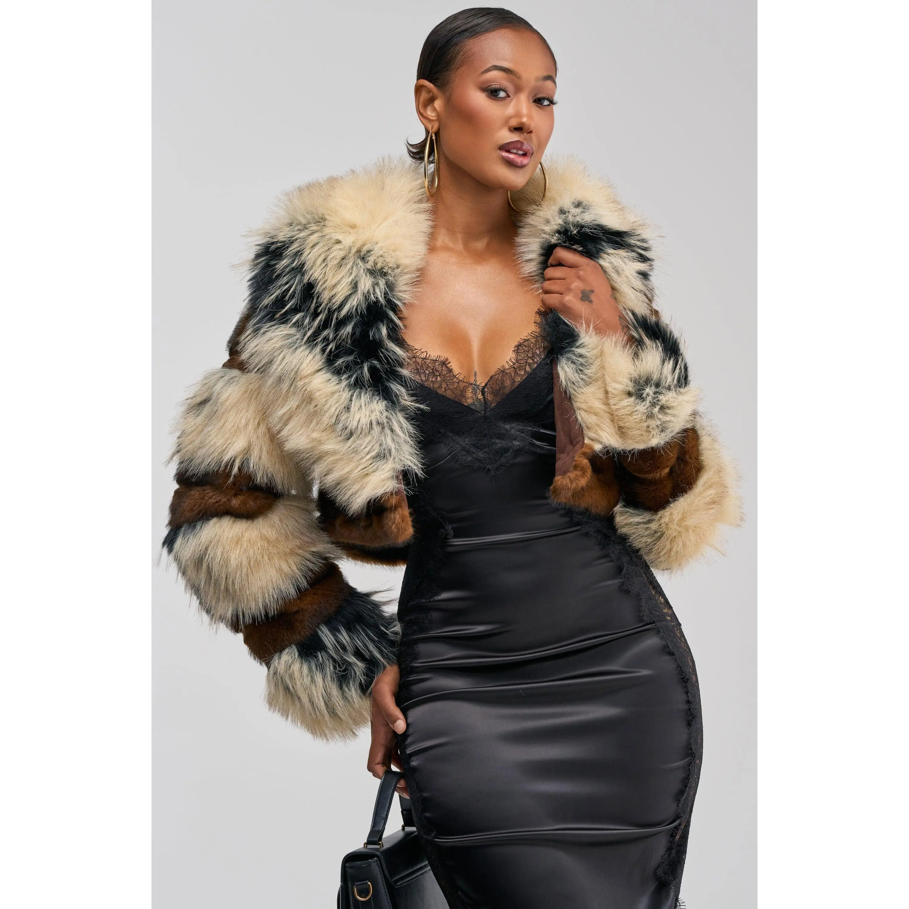 PORTIA CROPPED FAUX FUR JACKET PORTIA CROPPED FAUX FUR JACKET