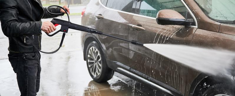 PowerSmart Electric Pressure Washer, Max 2800PSI, 1.8 GPM, Lightweight Portable Pressure Washer with 35FT Power Cord, 20FT Hose, Foam Cannon, Spray Gun for Cleaning Cars, Fences, Decks, and Patios (PS2020)