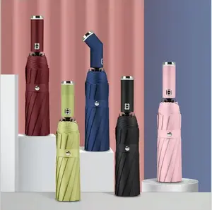 LED Flashlight Automatic Folding Umbrella with 180° Rotating Light Handle, Windproof Waterproof Compact Travel Umbrella with Built-in LED Torch for Night Walking, Car Emergency, Outdoor Safety Umbrella for Men & Women