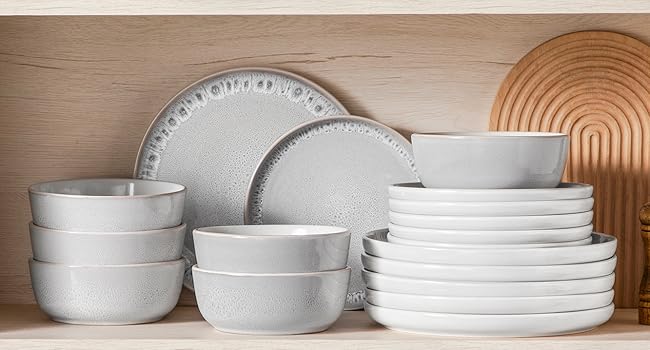vancasso Stoneware Dinnerware Set – 16/18/24-Piece Plates and Bowls Set for 4/6, Reactive Glaze Mediterranean Style Crockery, Chip-Resistant, Dishwasher & Microwave Safe