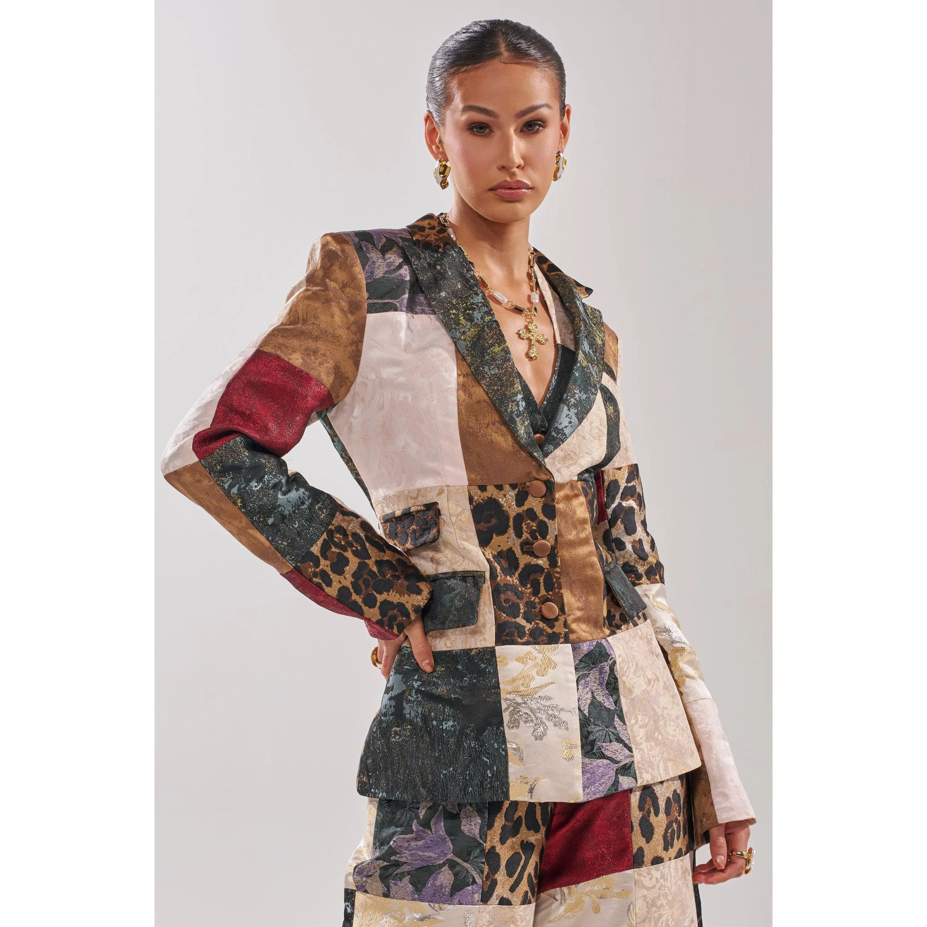MADE YOU LOOK PATCHWORK BLAZER MADE YOU LOOK PATCHWORK BLAZER