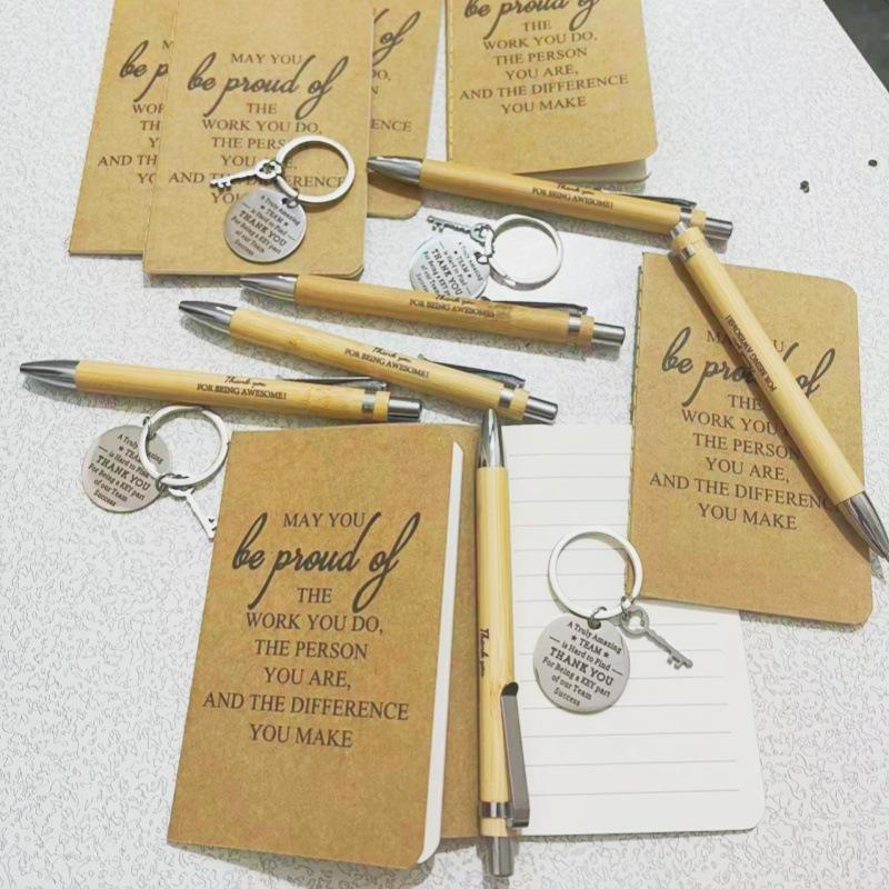 A set of 5 inspiring motivational notebooks (including telescopic bamboo pen/keychain/express gratitude notebook + bag) is suitable as a gift for praising colleagues, employees, nurses, teachers, etc.