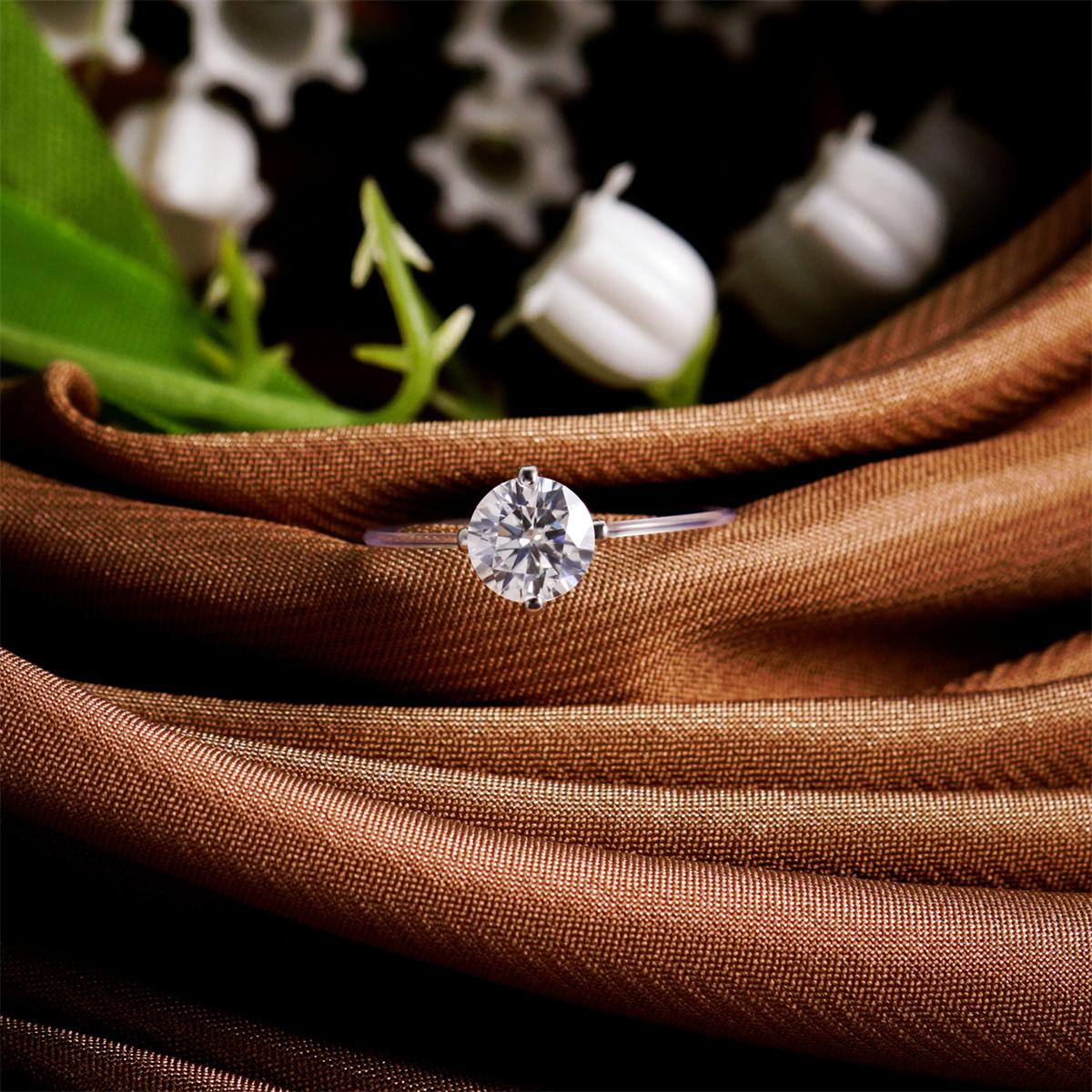 1-2ct Solitaire Prong Fishing Line Ring Band D Color VVS Synthetic Moissanite S925 Clear Thread Ring Jewelry Perfect Birthday Dating Engagement Wedding Anniversary Gift