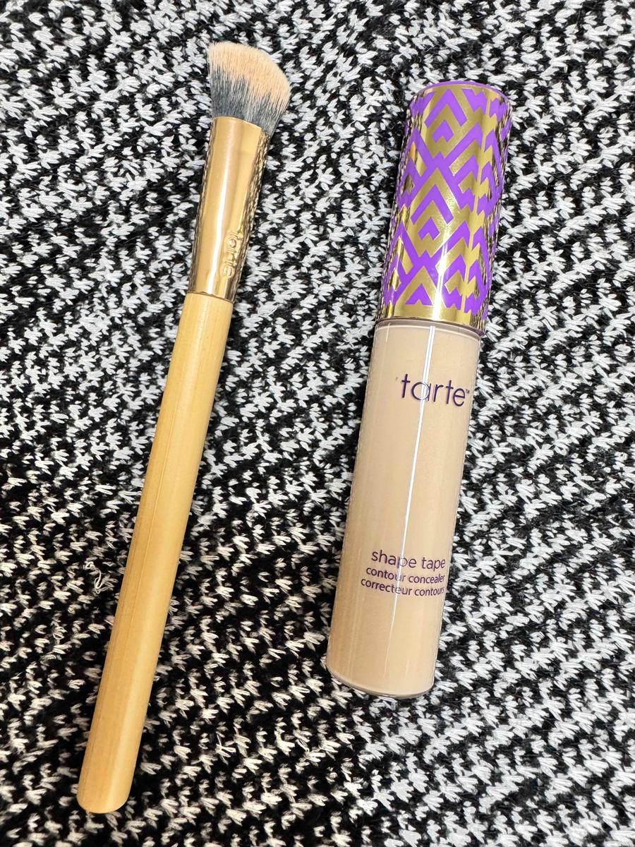 Item: 20S light sand (light skin with warm