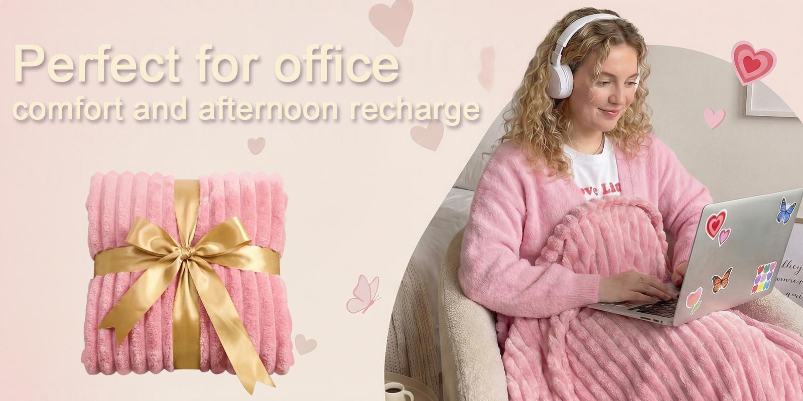 Raybee Soft Throw Blanket for Couch- Cozy Blanket for Bed ,Portable Cute Fleece Blanket ,Holiday Birthday Gifts for Family, Room Home Boho Fall Decor,Bedroom,Travel,Camping,Office