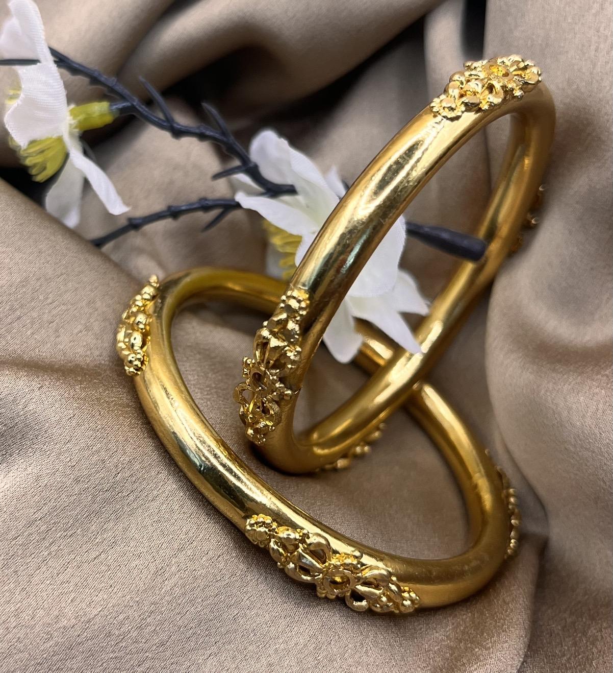 24k gold plated bangle set. PMB96. Sz 2.4