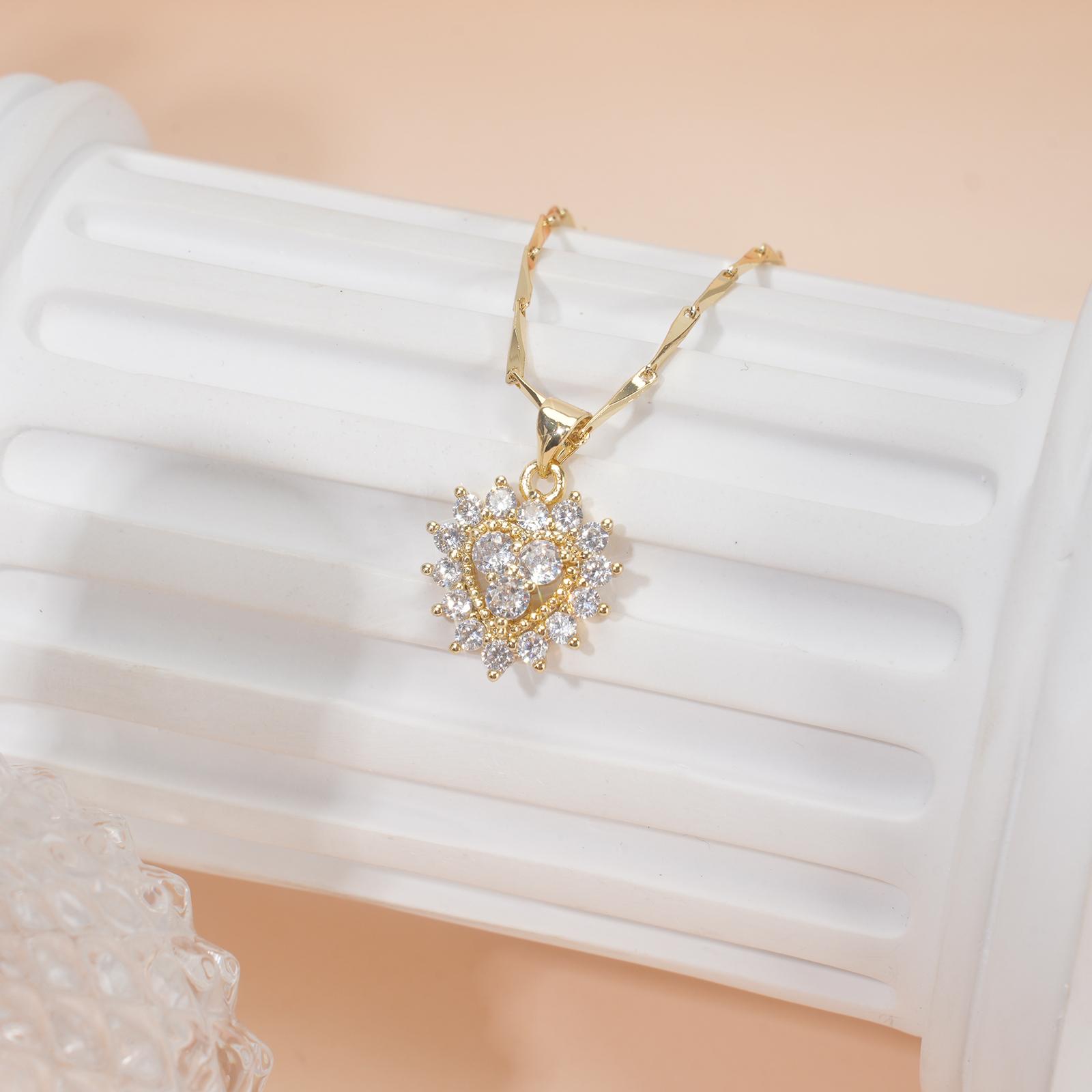MEIITRUE 14K Gold Plated Cubic Zirconia Necklace for Women, Dainty Heart Pendant Necklace, Elegant Love Jewelry Gifts