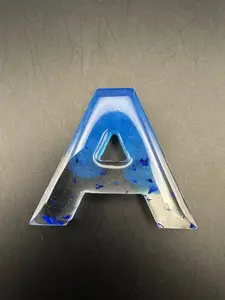Epoxy Resin Letter Keychain Hand-Poured Sparkling Design Handcrafted Beauty High-Quality Resin Unique Touch Marble Effect Versatile Use Chic Bag Charm Gift or Personal Accessory