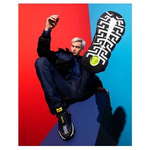 Versace Pour Homme Oud Noir 3.4 oz Eau de Parfum Spray - Classic Designer Fragrance for Men, Oriental Scent, 100ml