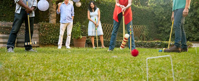 (Summer Turn-Up)Ropoda Six-Player Croquet Set with Wooden Mallets, Colored Balls, 2 Ending Stakes, 9 Steel Wickets & Durable Carrying Bag for Easy Storage, Summer Turn Up & Father's Day Deal